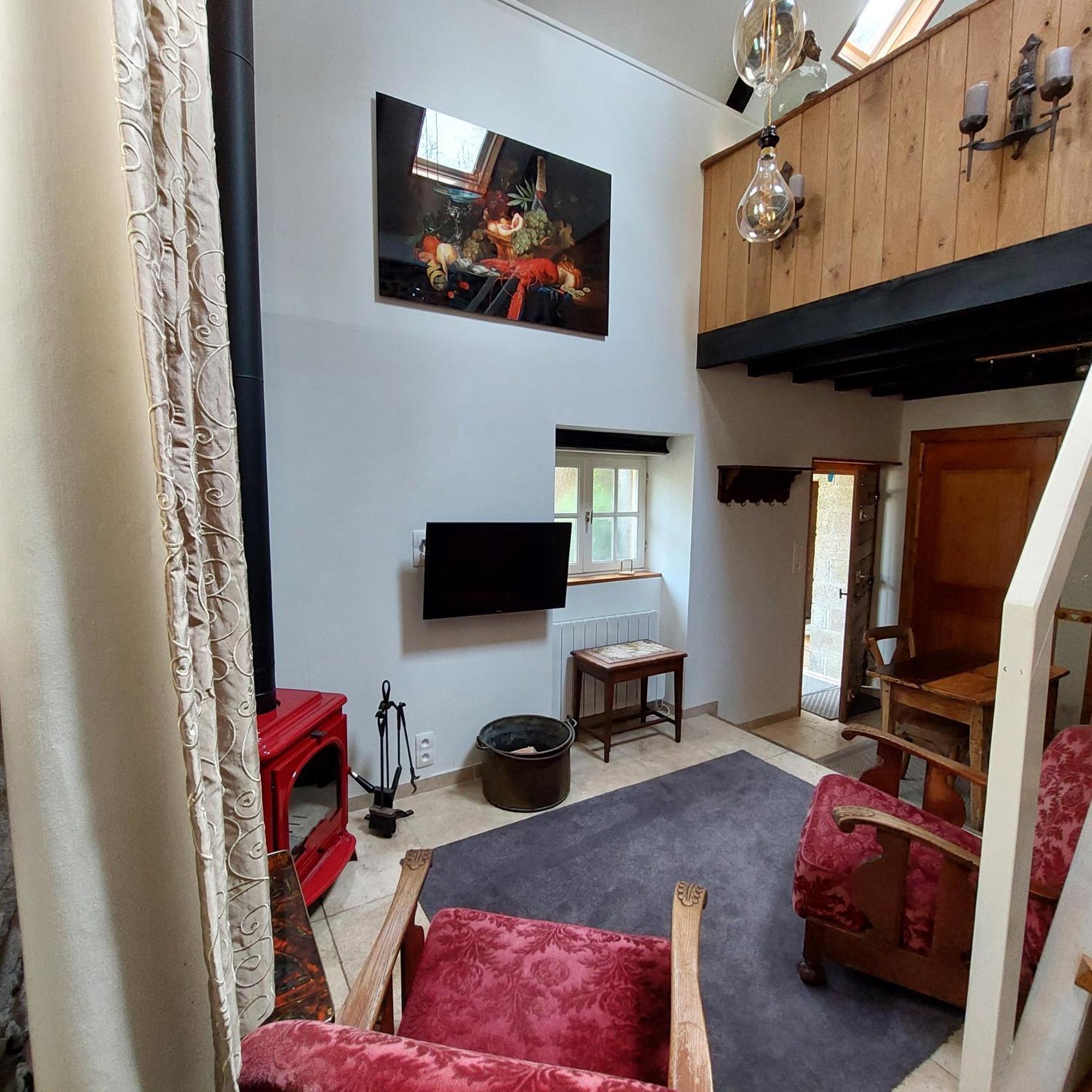 Bed and Breakfast Le Vieux Moulin Goudelin Zimmer foto
