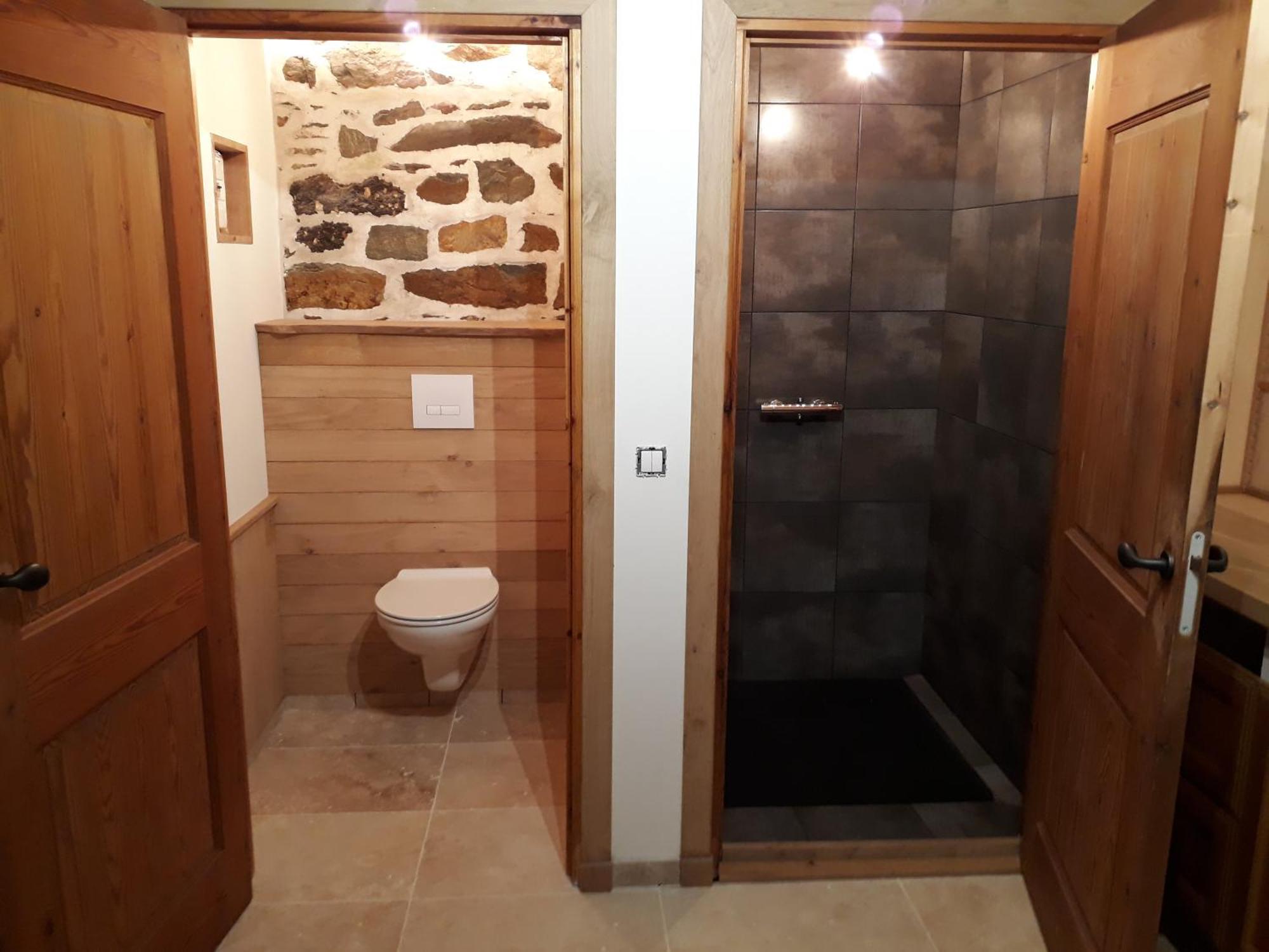 Bed and Breakfast Le Vieux Moulin Goudelin Zimmer foto